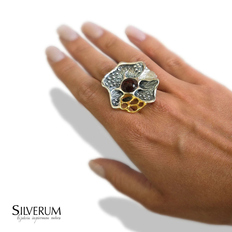 EMBER – artystyczna biżuteria, która zostaje w pamięci